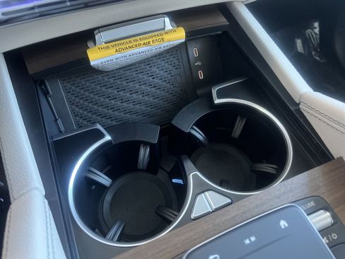 Certified 2025 Mercedes-Benz GLE 450e 4MATIC image 39