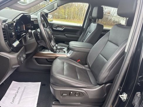 Used 2023 Chevrolet Silverado 1500 LT image 11