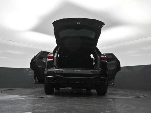 Used 2020 Chevrolet Blazer RS AWD/4WD image 30