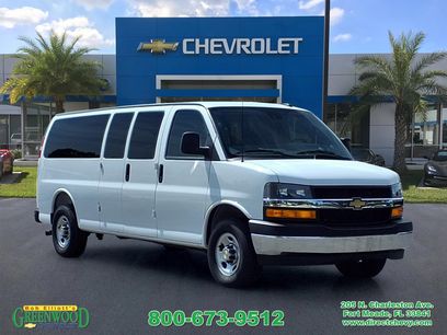 Used 2025 Chevrolet Express 3500 LT w/ LT Preferred Equipment Group
