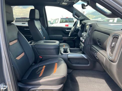 Used 2021 GMC Sierra 1500 AT4 w/ AT4 Premium Package AWD/4WD image 15