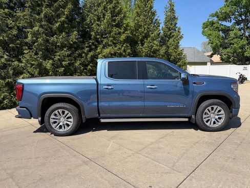 New 2026 GMC Sierra 1500 Denali w/ Technology Package AWD/4WD image 32