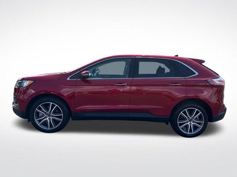 Used 2024 Ford Edge Titanium AWD/4WD image 2