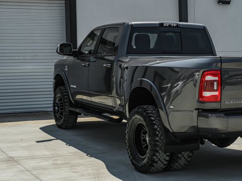 Used 2019 RAM 3500 Laramie AWD/4WD image 11