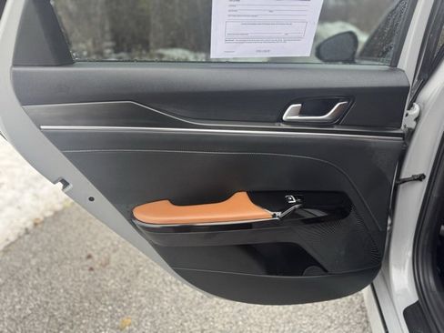 Used 2022 Kia K5 GT image 11