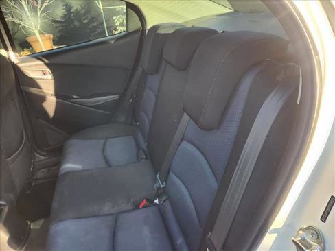 Used 2017 Toyota Yaris iA image 22