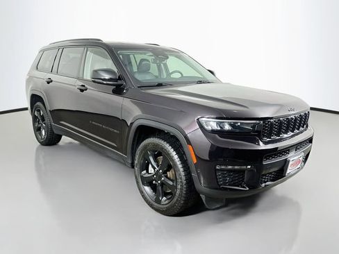 Used 2023 Jeep Grand Cherokee L Limited w/ Luxury Tech Group II AWD/4WD image 19