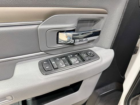 Used 2017 RAM 1500 Big Horn image 34