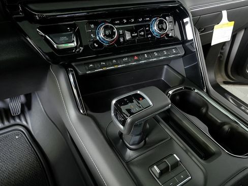 New 2026 GMC Sierra 1500 AT4X image 18