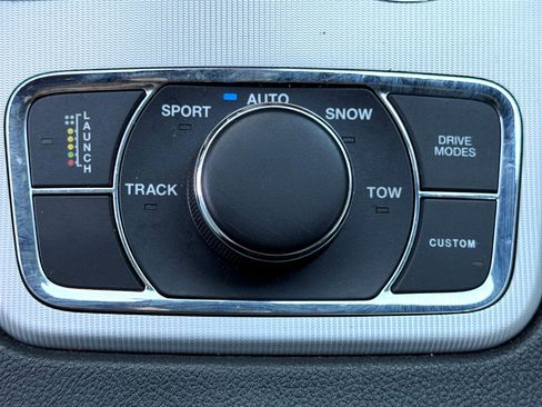 Used 2019 Jeep Grand Cherokee SRT w/ Trailer Tow Group IV image 22