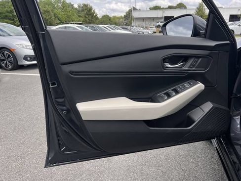 Used 2024 Honda Accord EX-L image 10