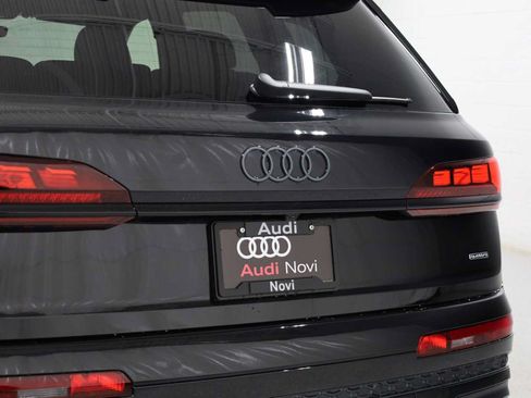 New 2026 Audi Q7 3.0T Prestige AWD/4WD image 8