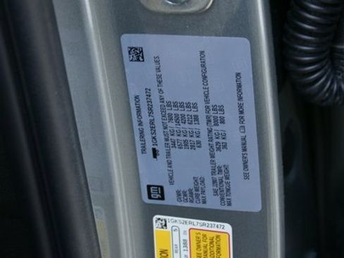 Used 2025 GMC Yukon Denali Ultimate image 46