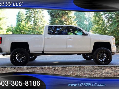 Used 2018 Chevrolet Silverado 1500 LT w/ All Star Edition AWD/4WD image 8