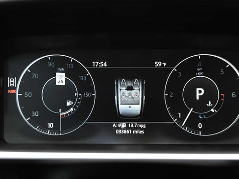 Used 2017 Land Rover Range Rover HSE AWD/4WD image 16