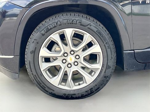 Used 2020 Chevrolet Traverse Premier w/ LPO, Floor Liner Package image 34