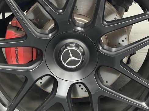 Used 2024 Mercedes-Benz G 63 AMG 4MATIC image 36