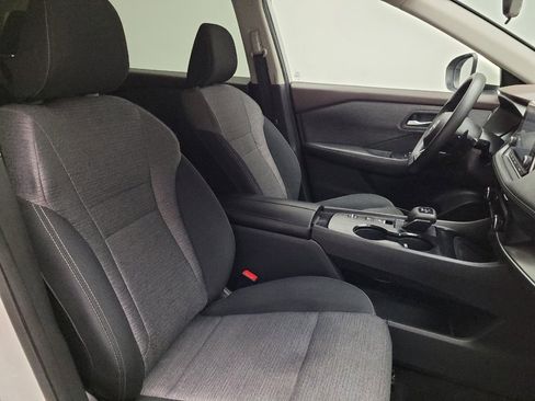 Used 2023 Nissan Rogue SV FWD image 21