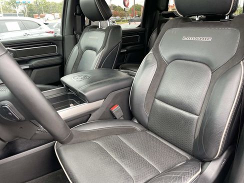 Used 2021 RAM 1500 Laramie w/ Sport Appearance Package image 17