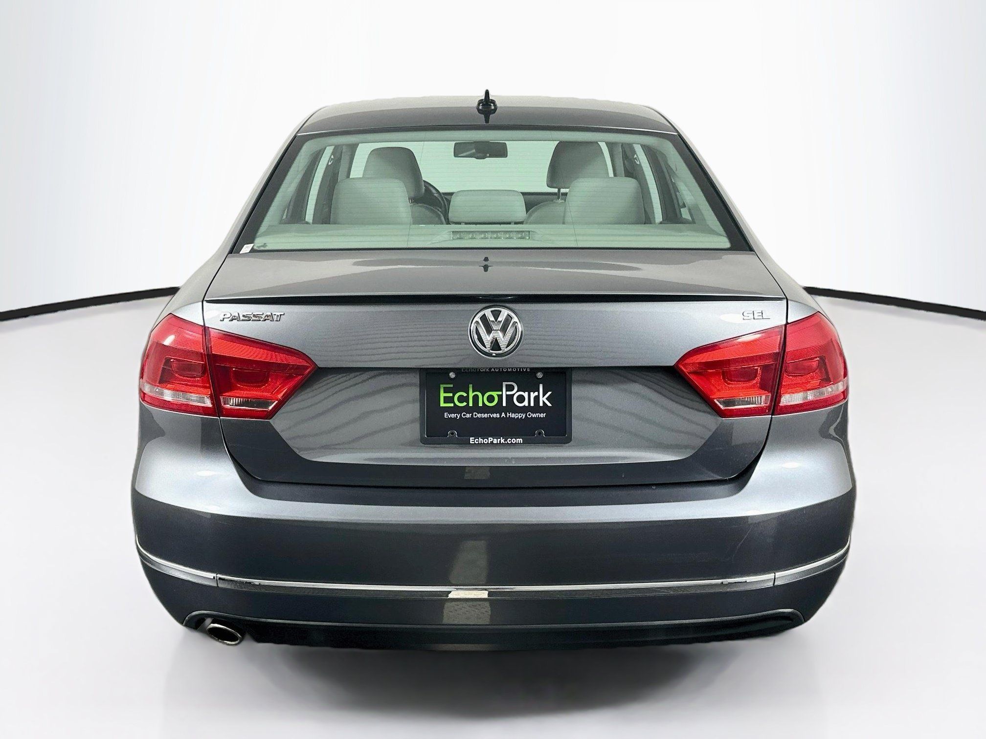 Used 2012 Volkswagen Passat 2.5 SEL Premium FWD image 7