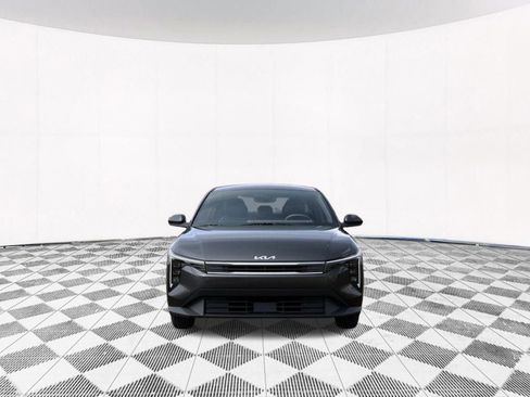 New 2026 Kia K4 FWD image 2