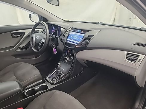Used 2014 Hyundai Elantra SE FWD image 13