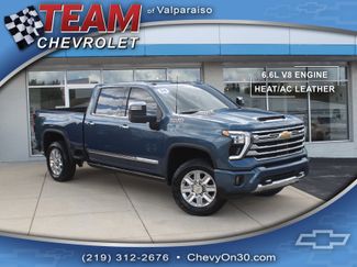 Used 2024 Chevrolet Silverado 2500 High Country w/ Technology Package AWD/4WD video 1