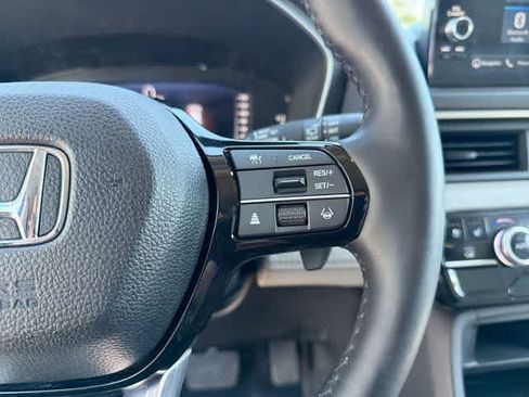 Used 2023 Honda Pilot Elite image 26