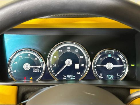 Used 2020 Rolls-Royce Cullinan image 16