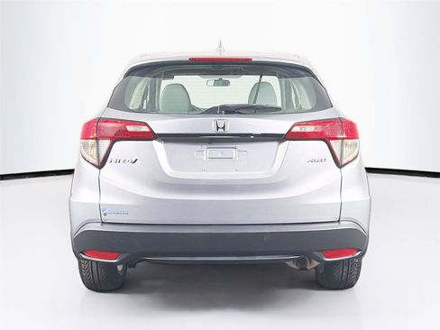 Used 2021 Honda HR-V LX image 10