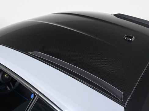 Certified 2025 Porsche 911 GT3 RS image 32