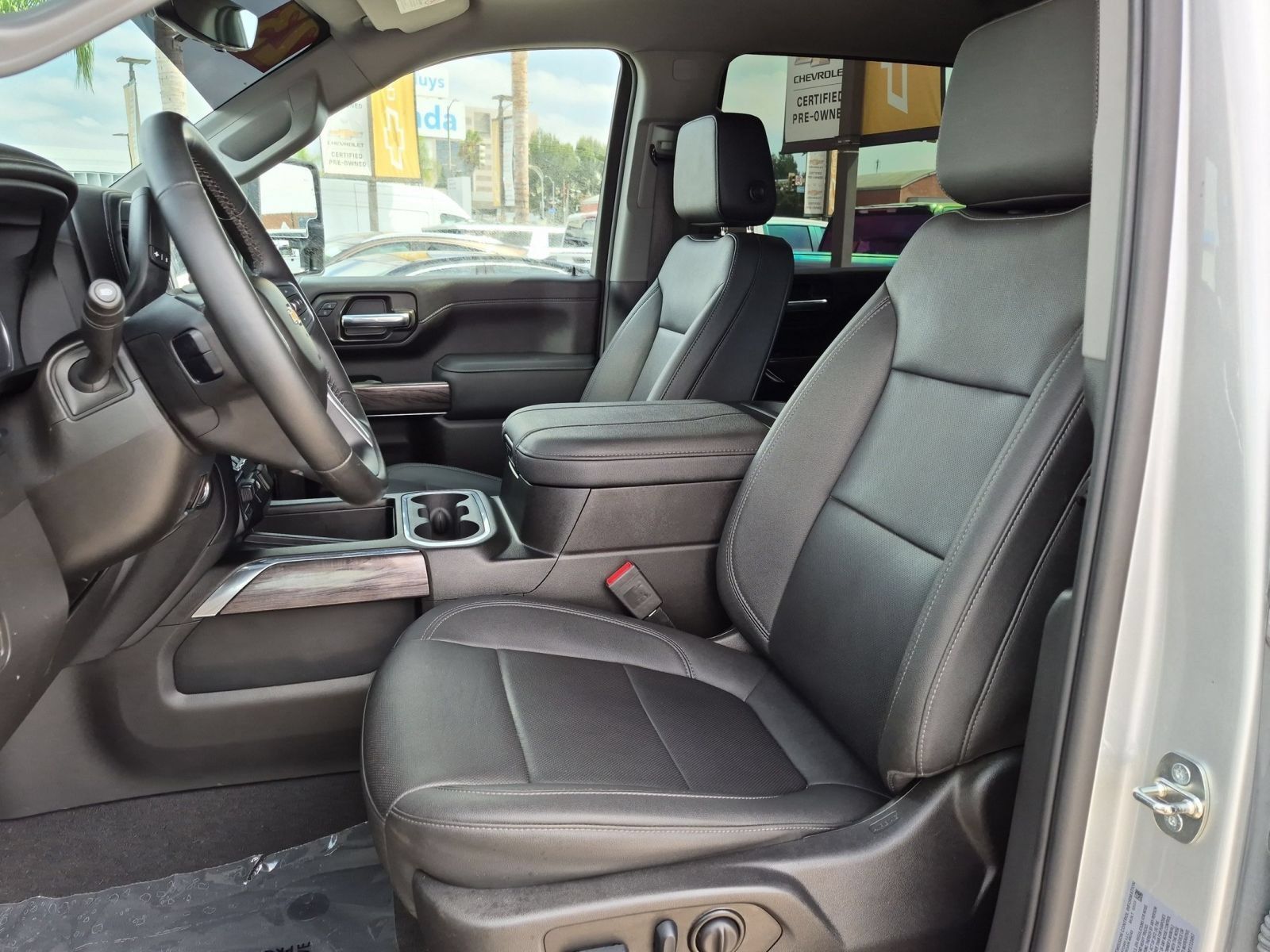 Used 2023 Chevrolet Silverado 3500 LTZ w/ LTZ Plus Package AWD/4WD image 21