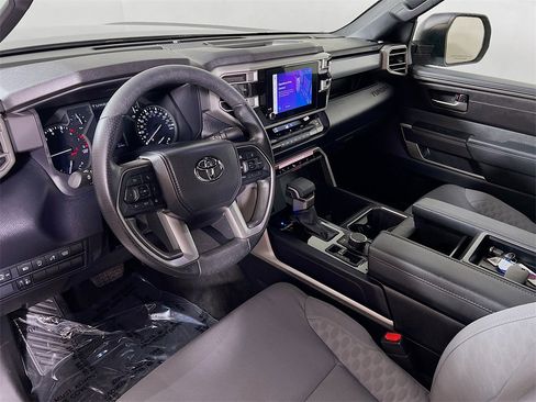 Used 2025 Toyota Tundra SR5 image 10