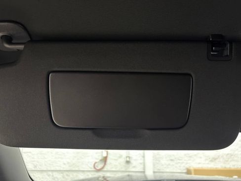 Used 2025 Chevrolet Tahoe Premier AWD/4WD image 28