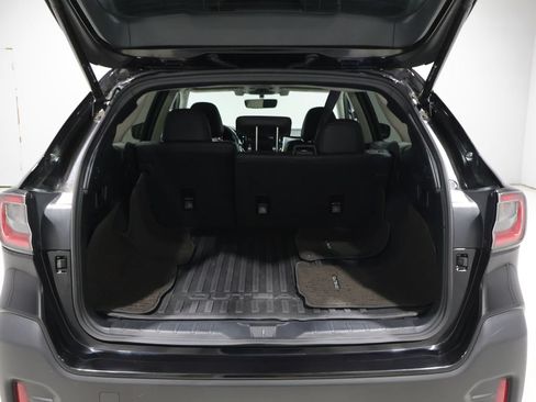 Used 2022 Subaru Outback Limited AWD/4WD image 4