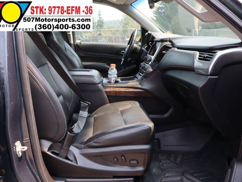 Used 2020 Chevrolet Suburban LT AWD/4WD image 22