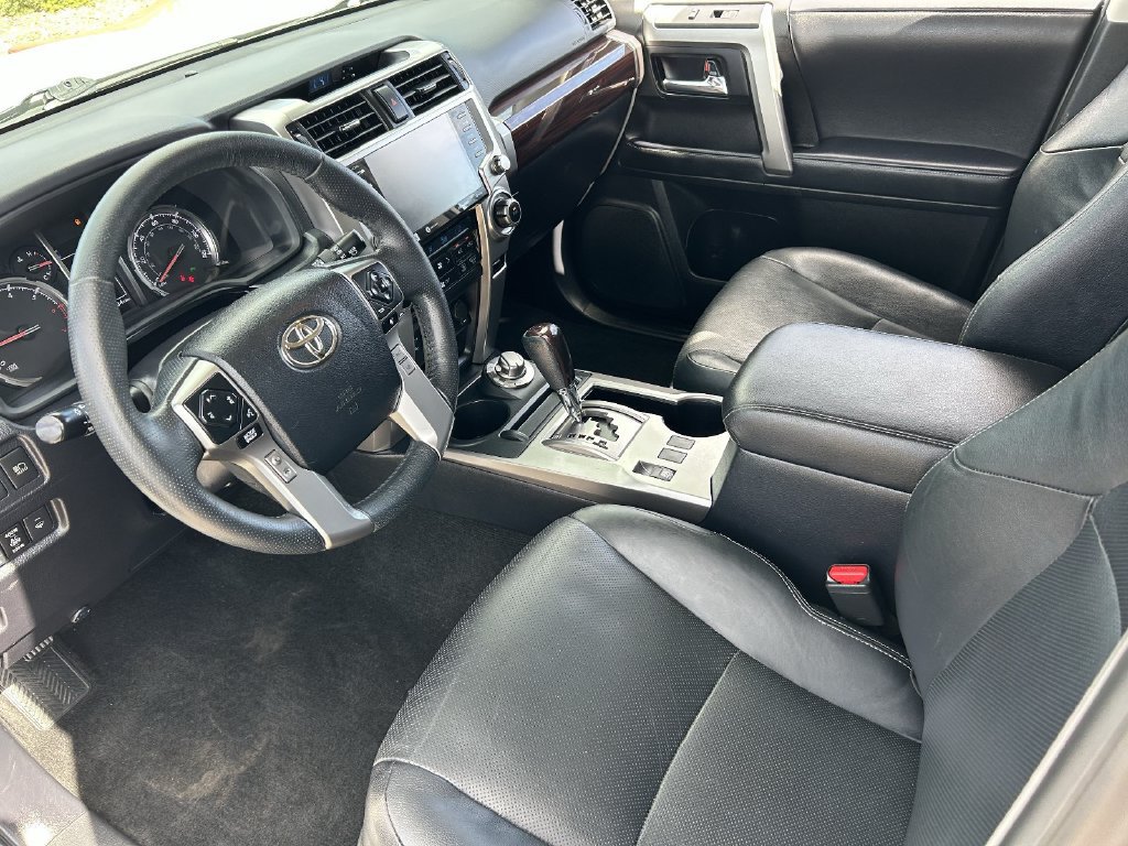Used 2023 Toyota 4Runner Limited AWD/4WD image 18