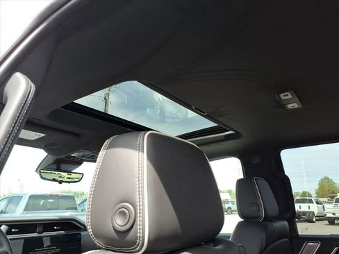 New 2026 GMC Sierra 2500 Denali Ultimate w/ Max Trailering Package image 16