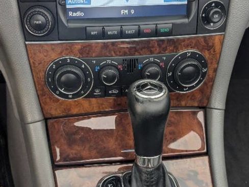 Used 2006 Mercedes-Benz CLK 350 Cabriolet image 16