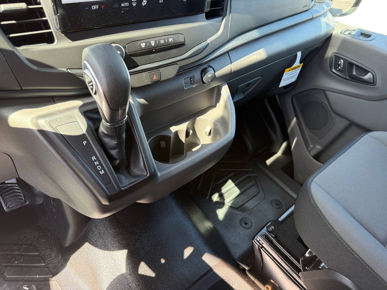 New 2026 Ford Transit 250 148 High Roof RWD image 13