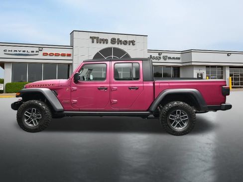 Used 2024 Jeep Gladiator Mojave w/ Convenience Group AWD/4WD image 2