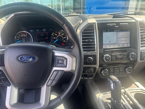 Used 2016 Ford F150 Lariat w/ Equipment Group 501A Mid RWD image 10