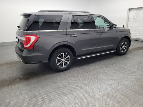 Used 2018 Ford Expedition XLT w/ Equipment Group 202A image 10