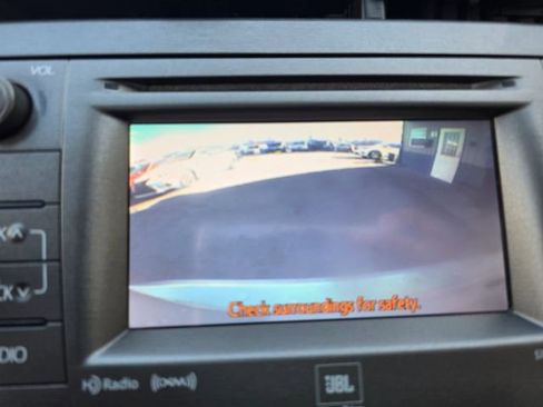 Used 2012 Toyota Prius image 18