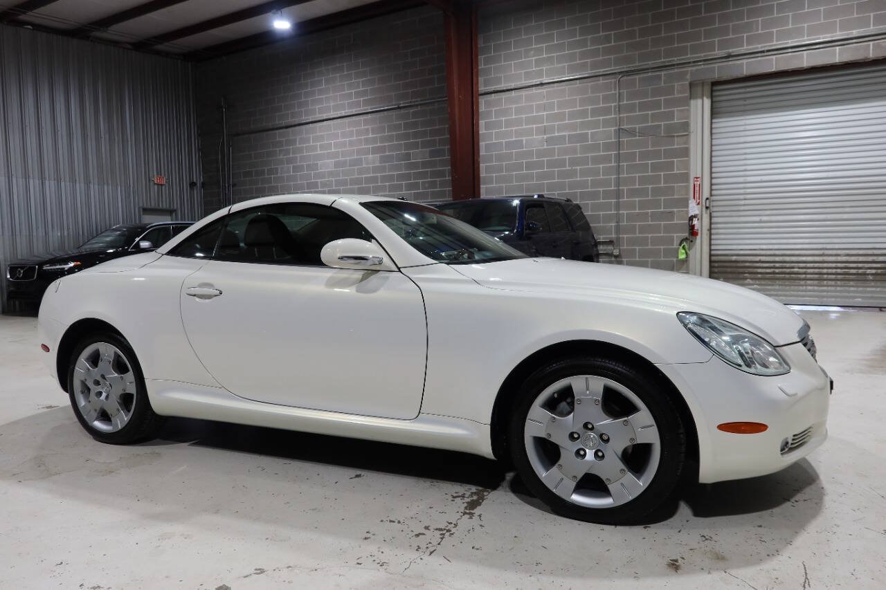 Used 2005 Lexus SC 430 Convertible RWD image 42