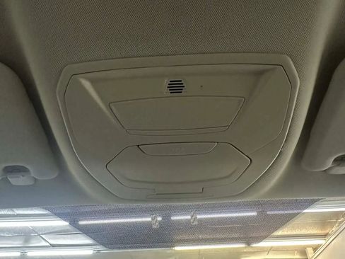 Used 2018 Ford C-MAX SE w/ Interior Protection Package image 51