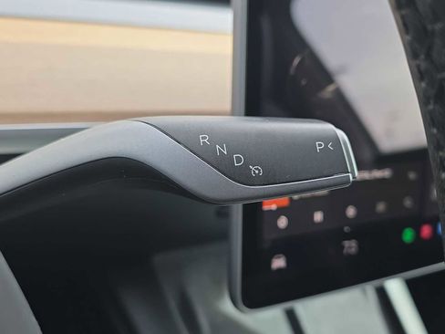 Used 2021 Tesla Model Y Performance image 20