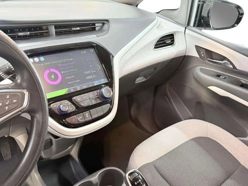 Used 2021 Chevrolet Bolt LT image 15