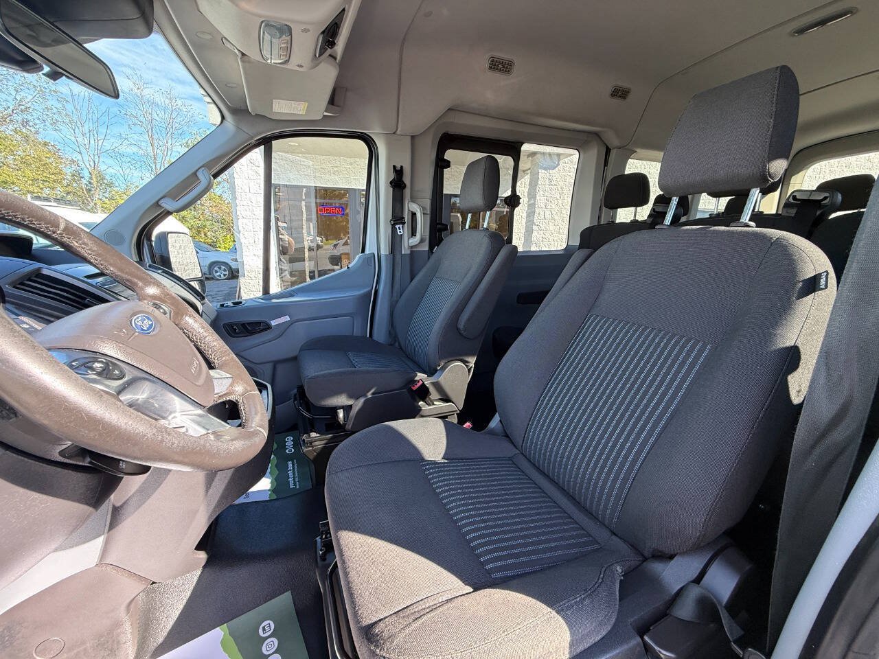 Used 2017 Ford Transit 350 XLT RWD image 14