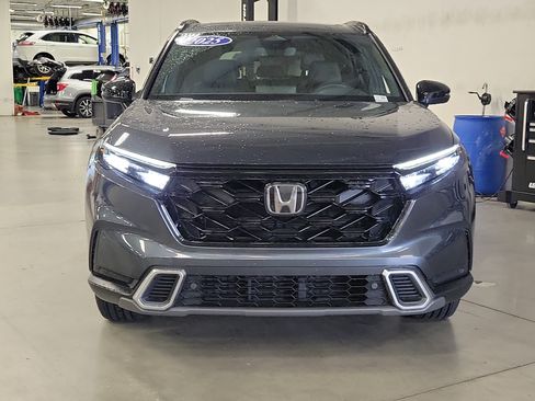 Used 2025 Honda CR-V Sport Touring image 2